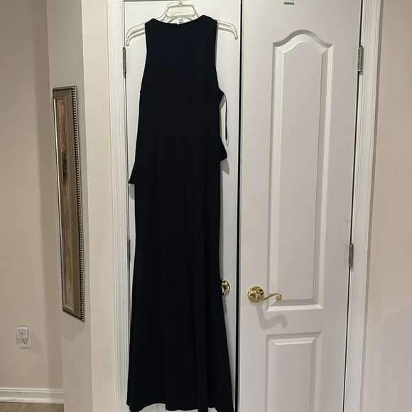 Carmen Marc Valo infusion14 black evening gown white side ruffle full length nwt - Picture 9 of 12